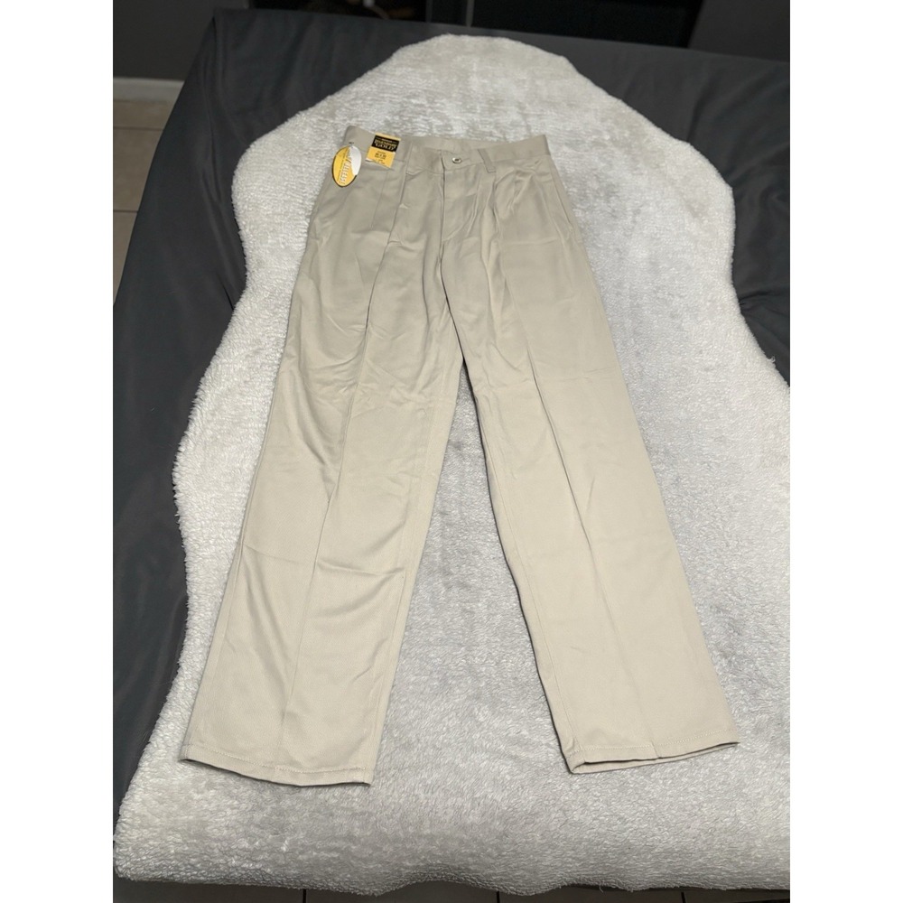 New Wrangler Legendary Gold Khakis Men's Pleated Size 30x30 Pants
